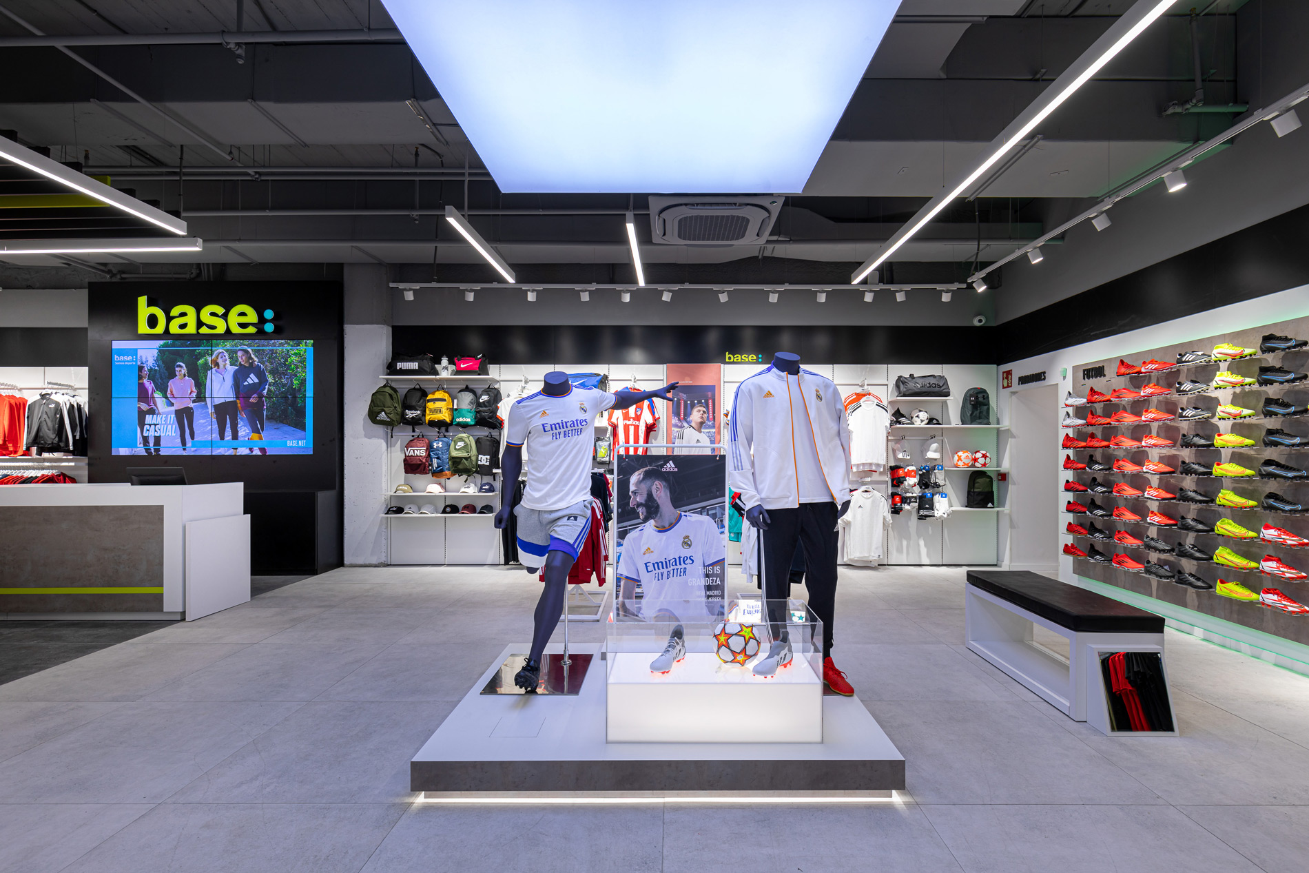 Base Store a Madrid